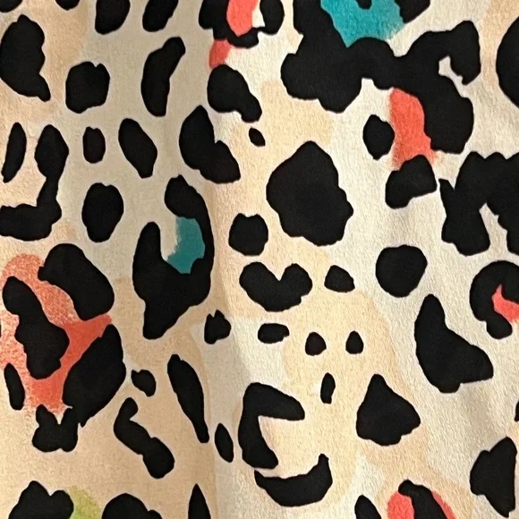 29. Torrid Multicolor Leopard Print Blouse - Picture 3 of 3